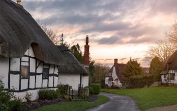 is Hamptons thatch roofing popular